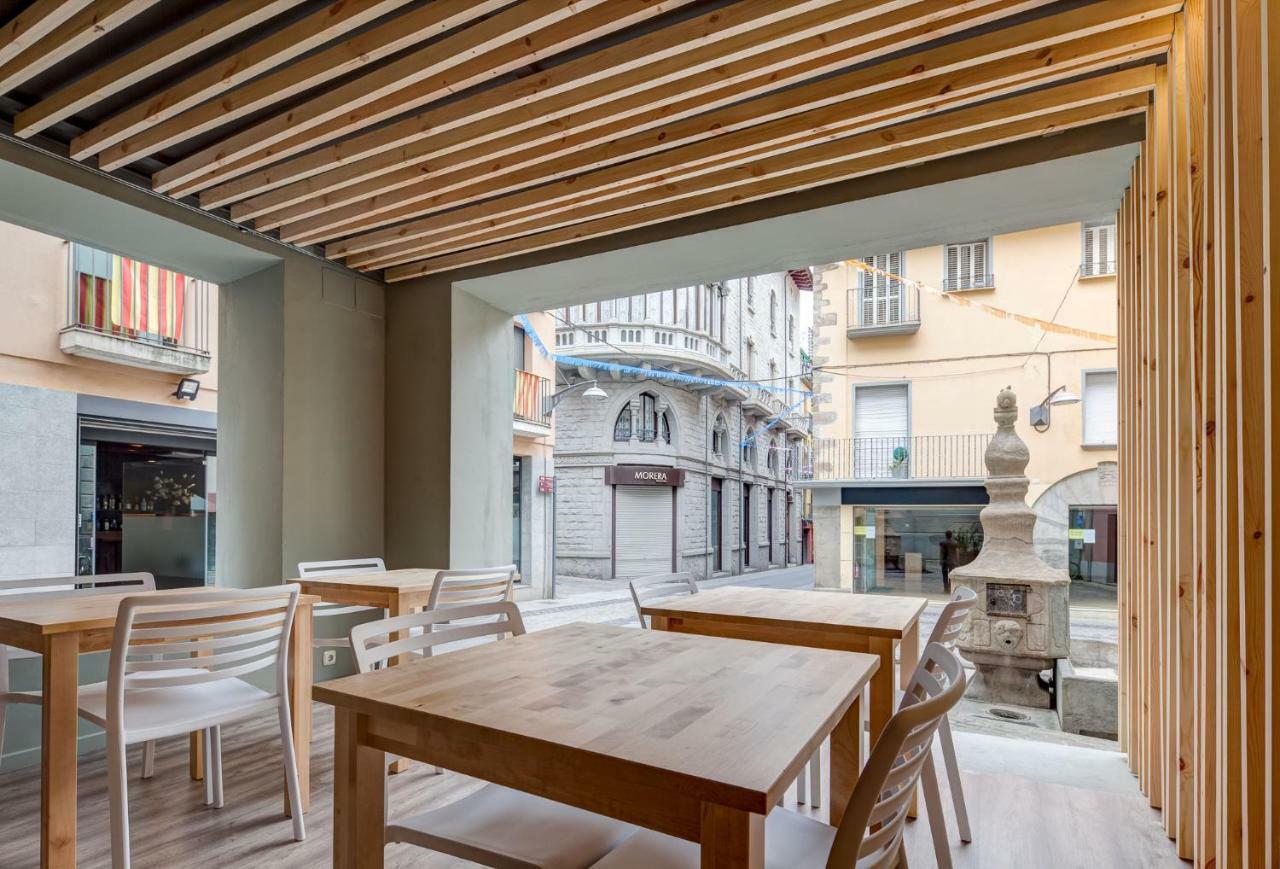 Apartament Centre Històric a Olot Appartamento Esterno foto